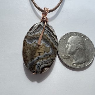 Dragon Vein Agate Oval Pendant
