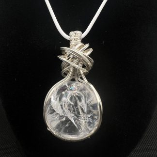 Rainbow Quartz Fidget Pendant Pendant