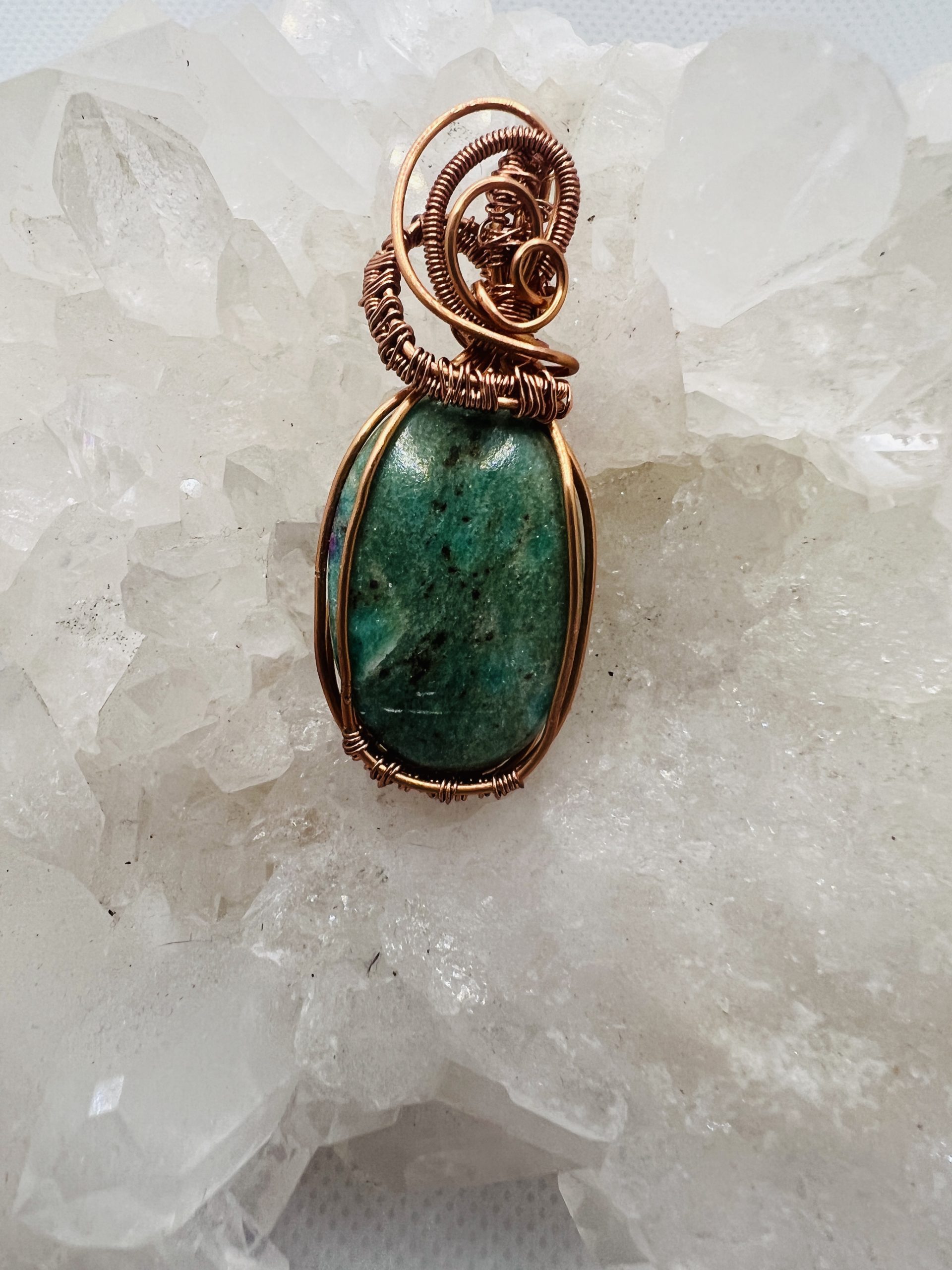 Green Chalcedony Copper Wire Pendant